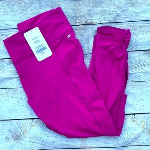Fabletics Oasis High Waisted 7/8 legging